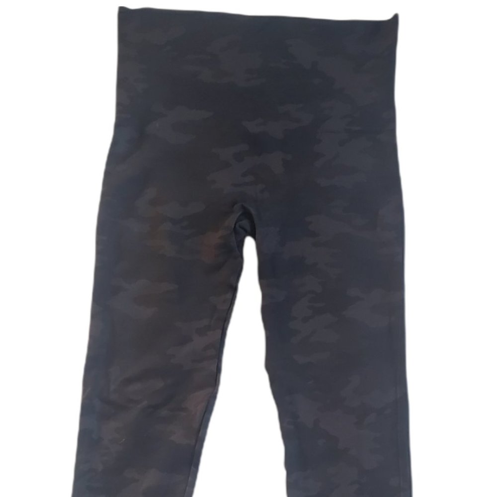 SPANX Camo Leggings Green